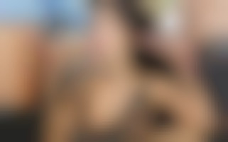 Adriana Chechick, her first Luxure