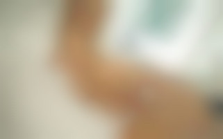 Tiffany n'a aucun problème à être coquine