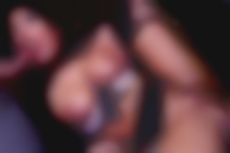 Orgie chic et perverse avec Anissa Kate